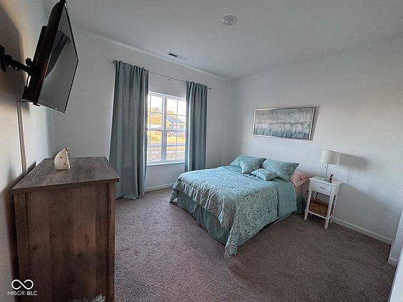 5th image of 6769 Honeysuckle Way