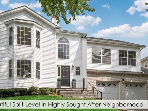 758 Manchester Way, Paramus, NJ 07652