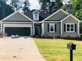 810 Holly Rdg, Gray, GA 31032