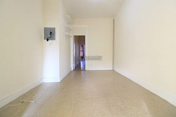 Rented by null | media 3