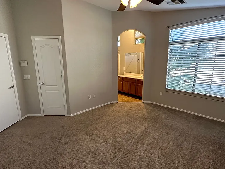 2727 N Price Rd #19 — Photo 19