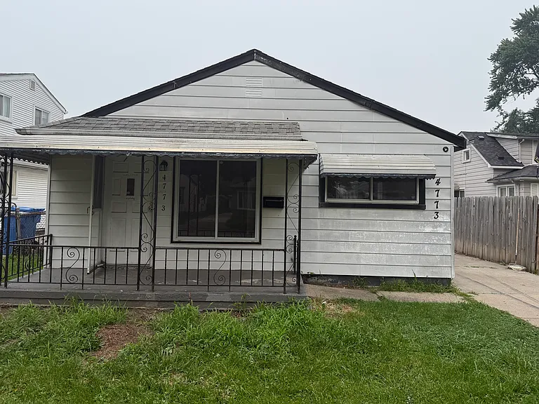 4775 Harding St — Photo 1