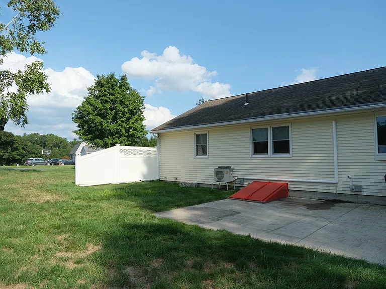 51 Valley View Cir — Photo 38