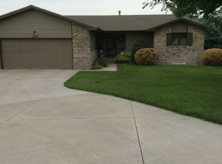 2070 Milford Ln, Garden City, KS 67846