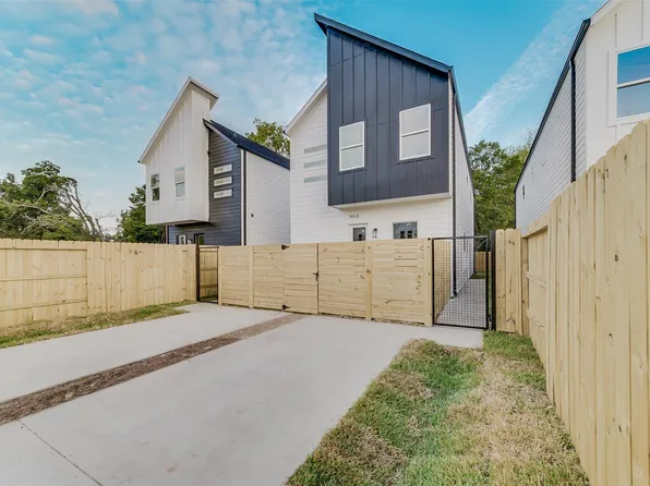 2120 Creston Dr #A/b, Houston, TX 77026
