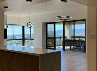 10445 Wilshire Blvd APT 1804, Los Angeles, CA 90024