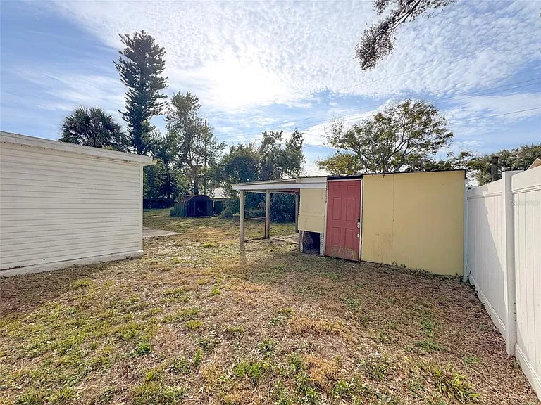 124 Shelley Dr — Photo 15
