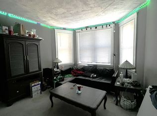 451 Park Dr APT 3D, Boston, MA 02215