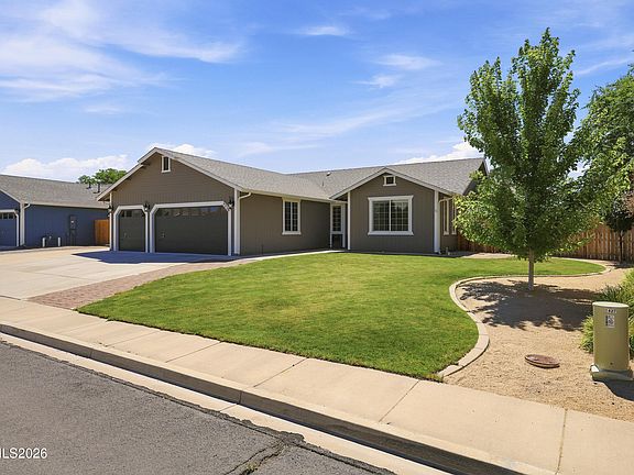 3rd image of 2328 Soar Dr