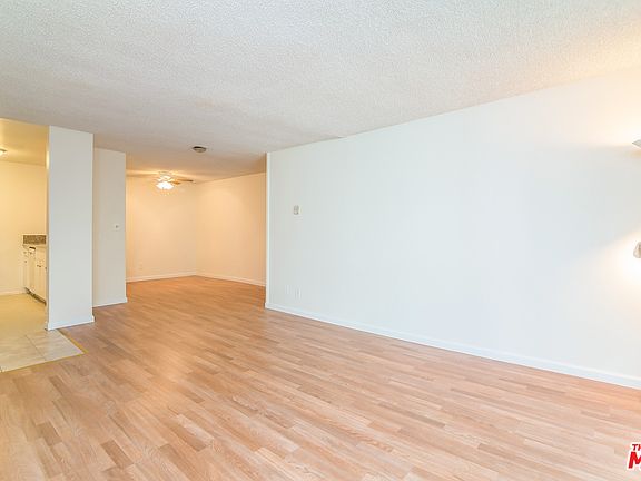 4th image of 4900 Overland Ave Unit 175
