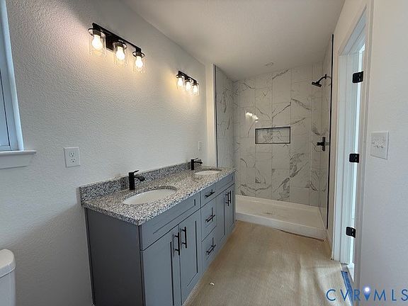 4th image of 2509 Peach St