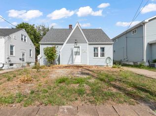 1015 E Moneta Ave, Peoria Heights, IL 61616