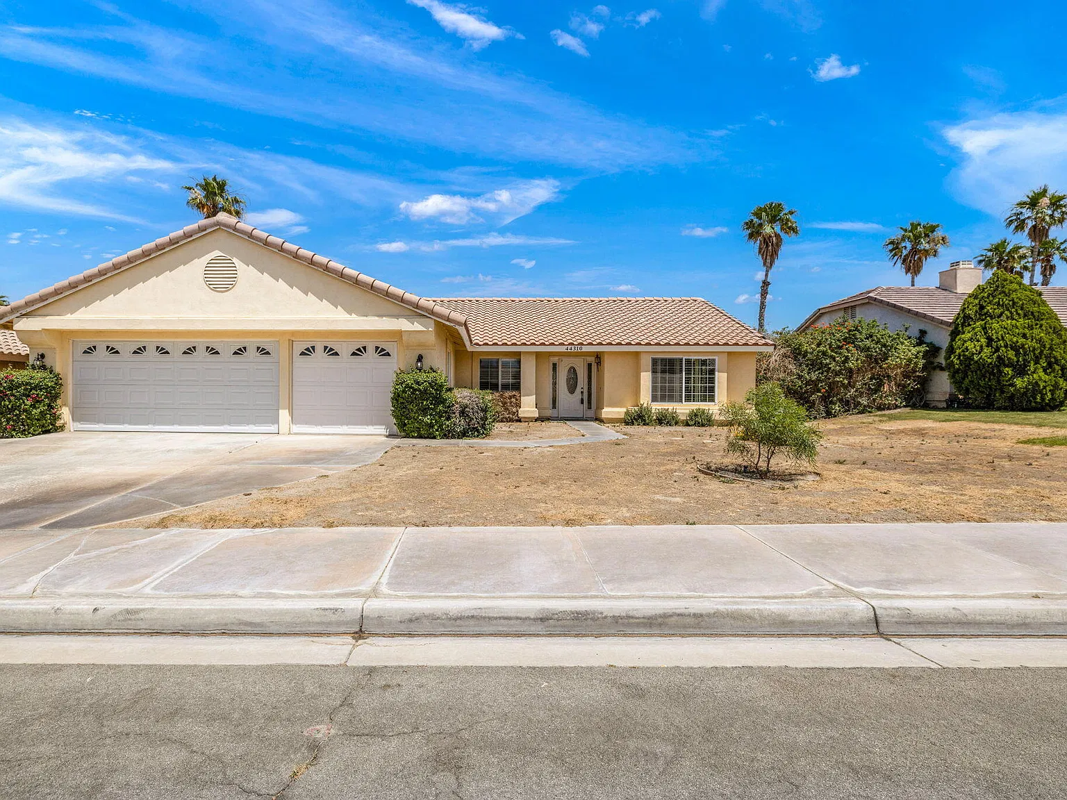 44310 Marigold Ln — Photo 3