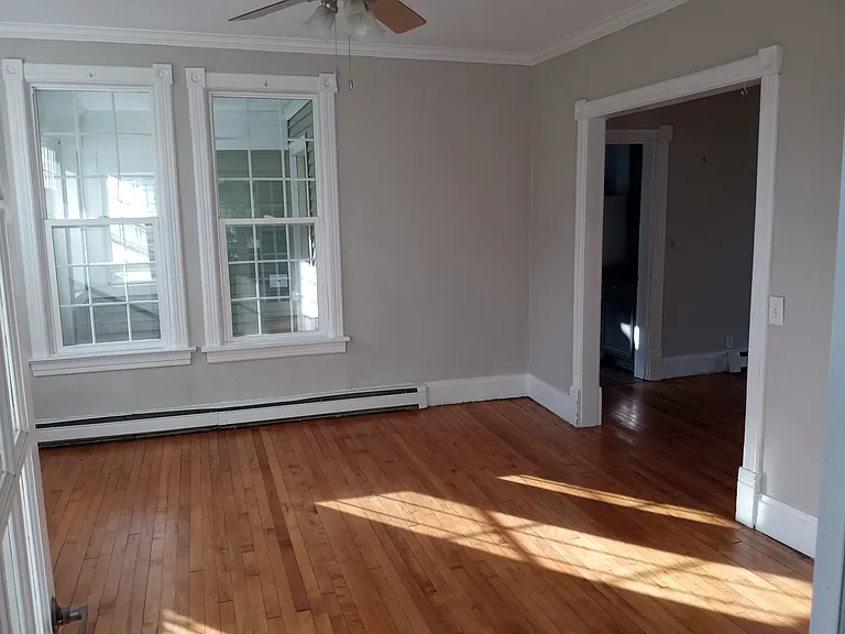 209 Pine St #2 — Photo 7