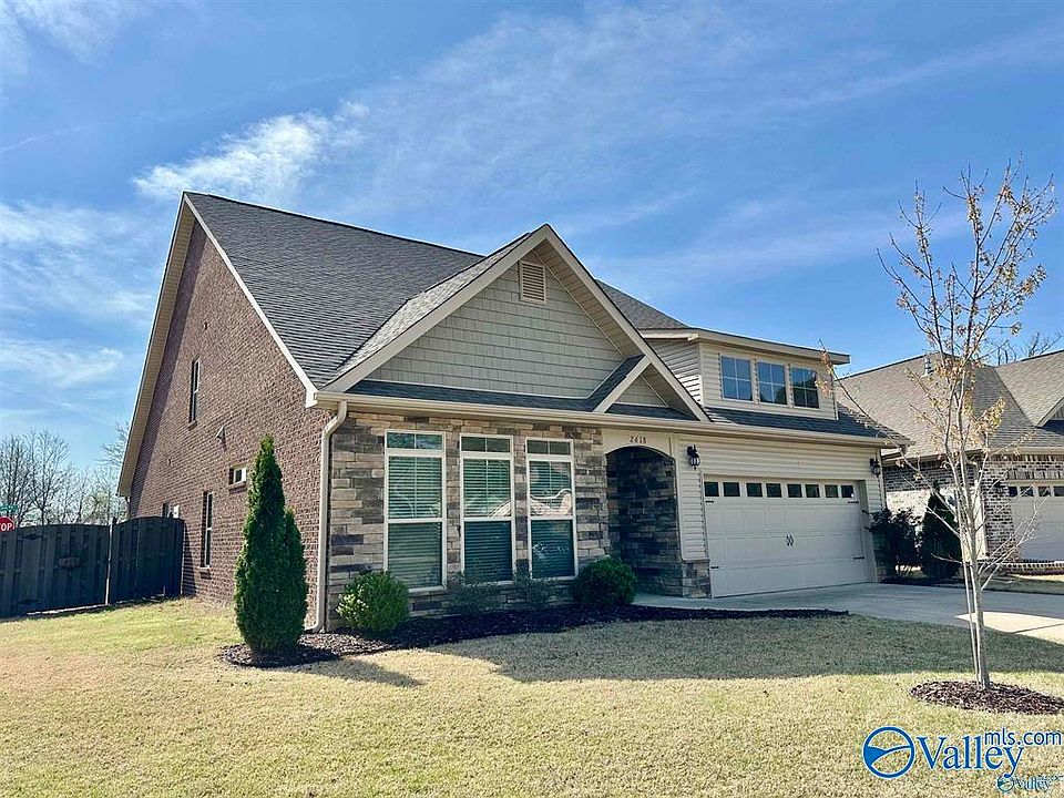1st image of 2618 W Creek Dr
