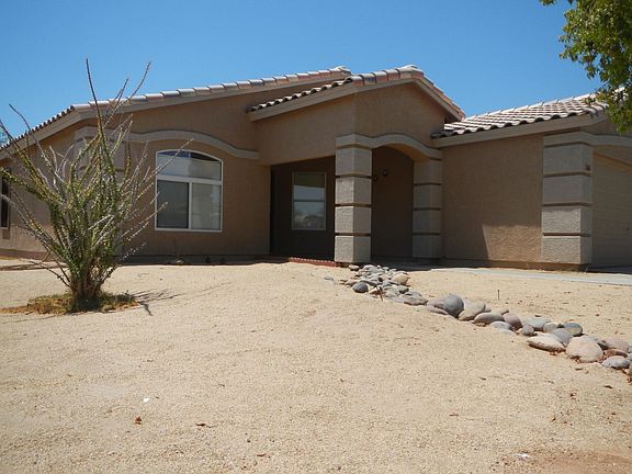 3rd image of 2440 S 71st Dr