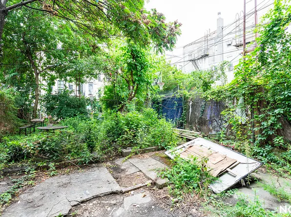 74 Starr Street image 20 of 20