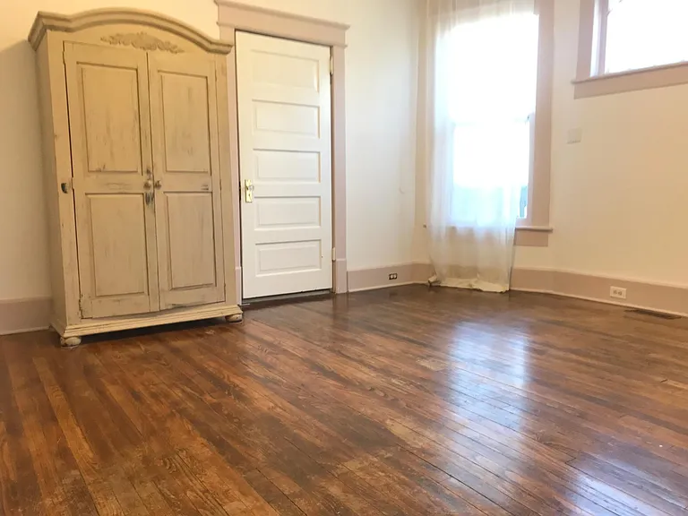 1415 Douglas Ave — Photo 12