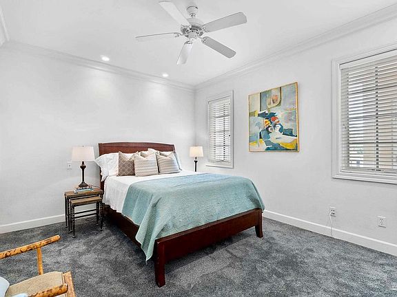 4th image of 108 S Alcaniz St Unit 308