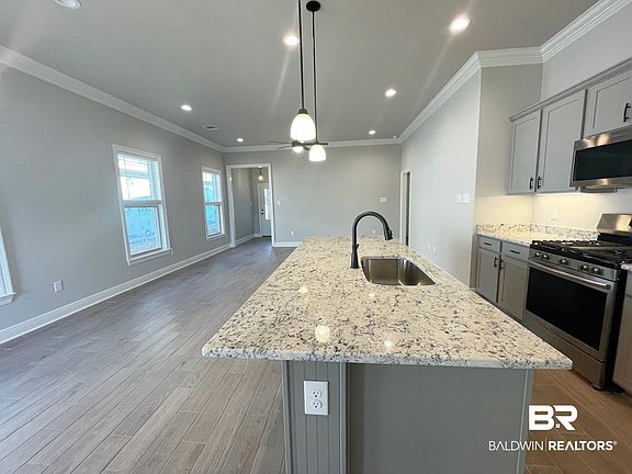 4th image of 1355 Fenton Cir