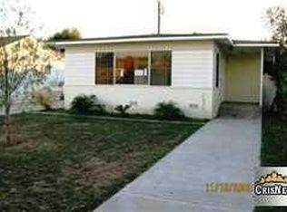 10702 Rose Hedge Dr, Whittier, CA 90606