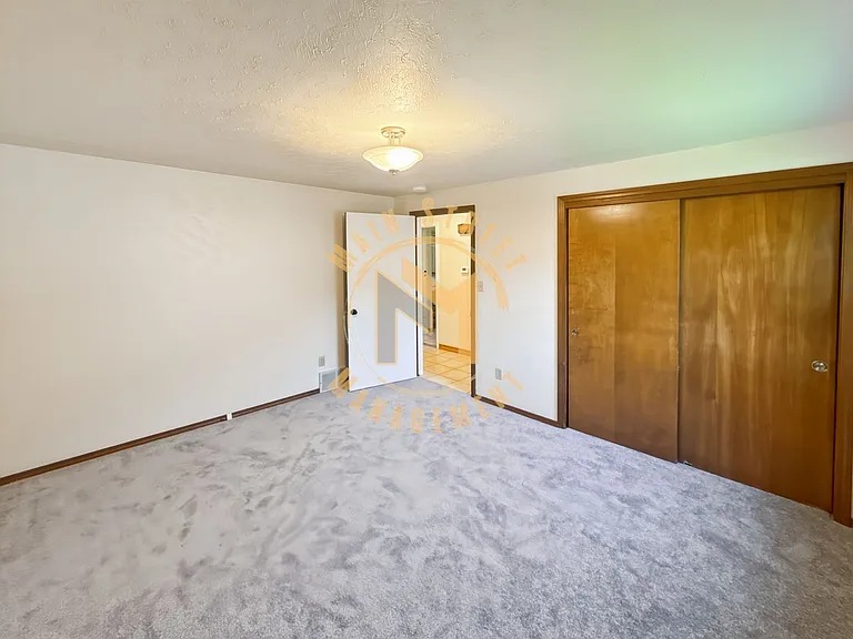 2796 Cormier Rd — Photo 9