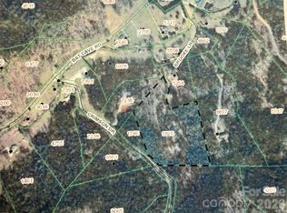 V L Bat Cave Rd, Old Fort, NC 28762