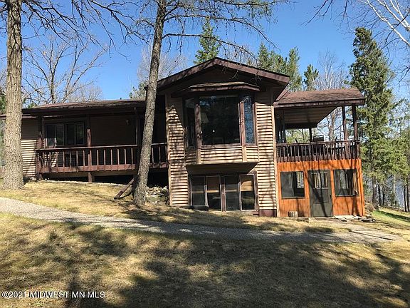 2nd image of 25263 Oak Knoll Trl