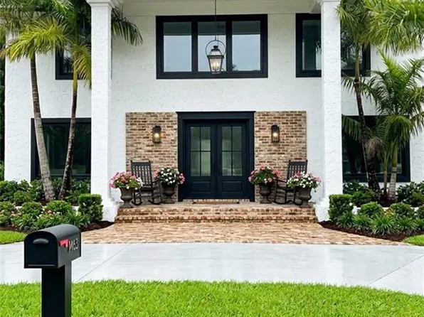 1462 ALHAMBRA DR, FORT MYERS, FL 33901