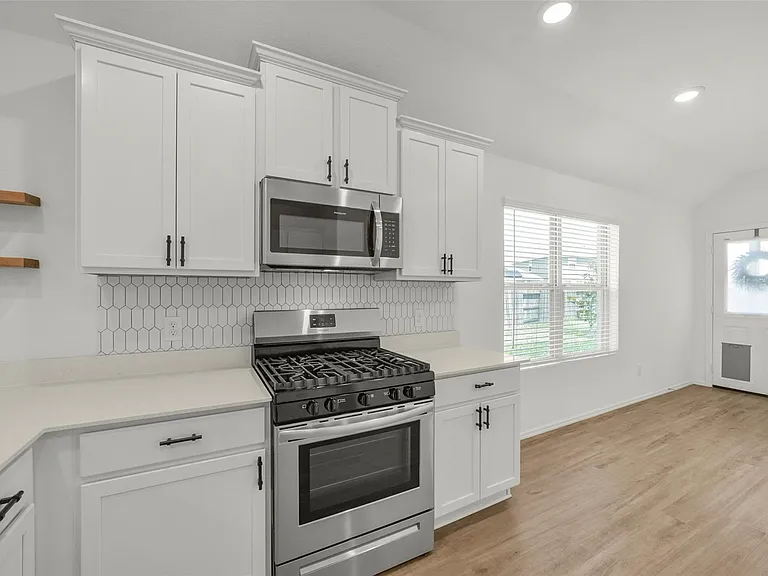 3003 Halleton Ct — Photo 12
