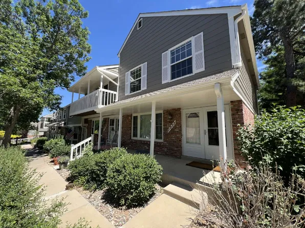 7052 E Briarwood Dr, Centennial, CO 80112
