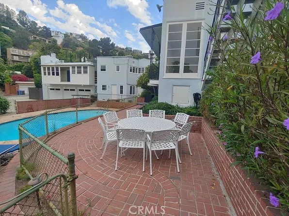 1599 Sunset Plaza Dr, Los Angeles, CA 90069