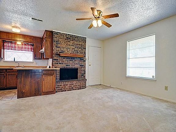 4th image of 2237 Roman Ct