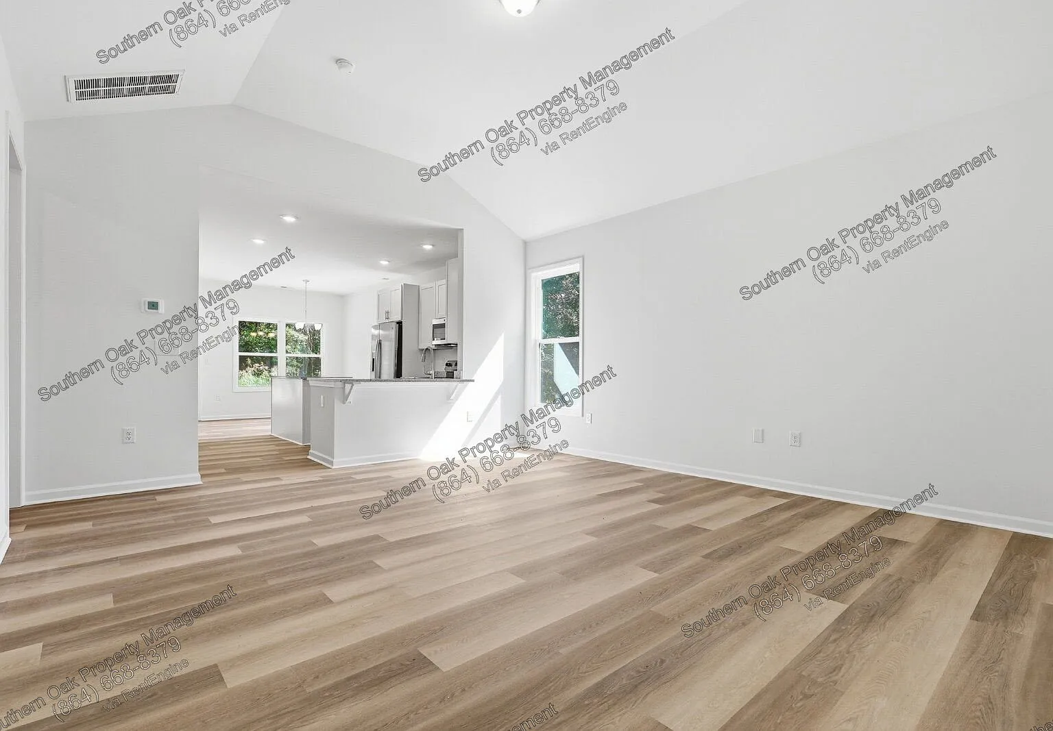 3 bed, 2.0 bath, $1,800 — Photo 3
