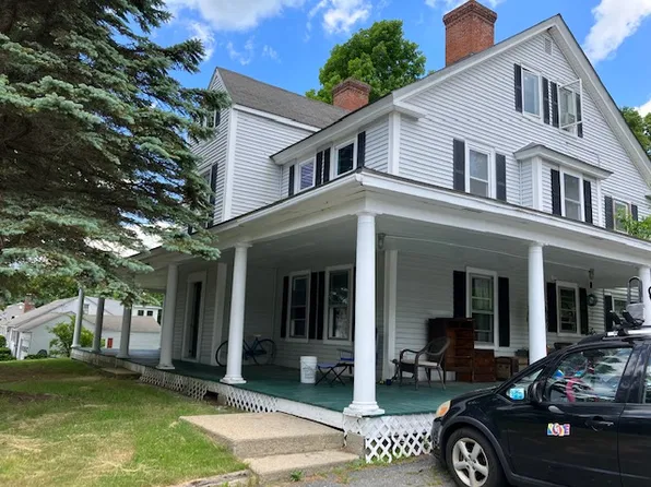 85 Stratton Rd APT 4, Jaffrey, NH 03452