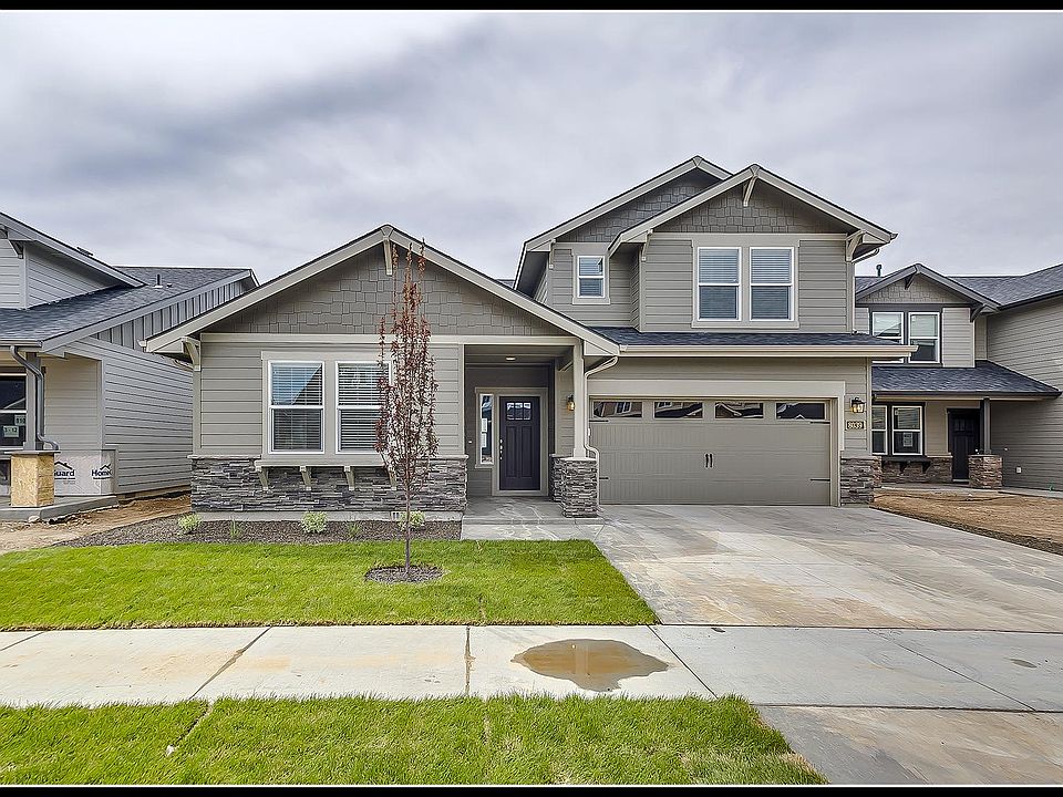 NEW 5 Bedroom 3 Bath Home - $2550/Month
