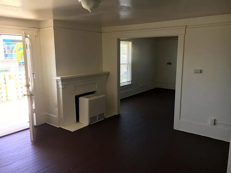 1915 4th Ave #9 — Photo 13