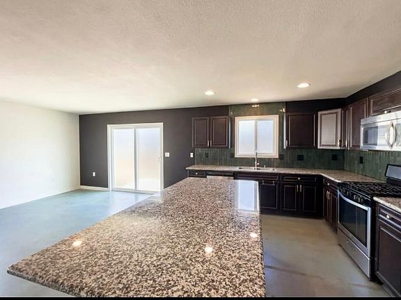 5th image of 11123 Mickelson Dr #2