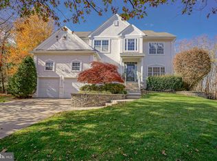 6 Sylvan Ct, Delran, NJ 08075