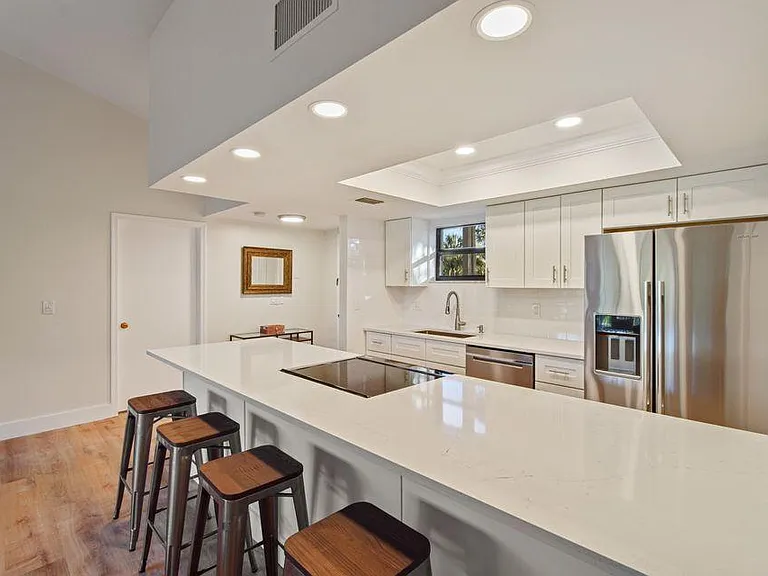 11863 Wimbledon Cir #509 — Photo 4