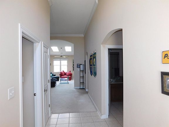 4th image of 10684 W Scarlett Oak St
