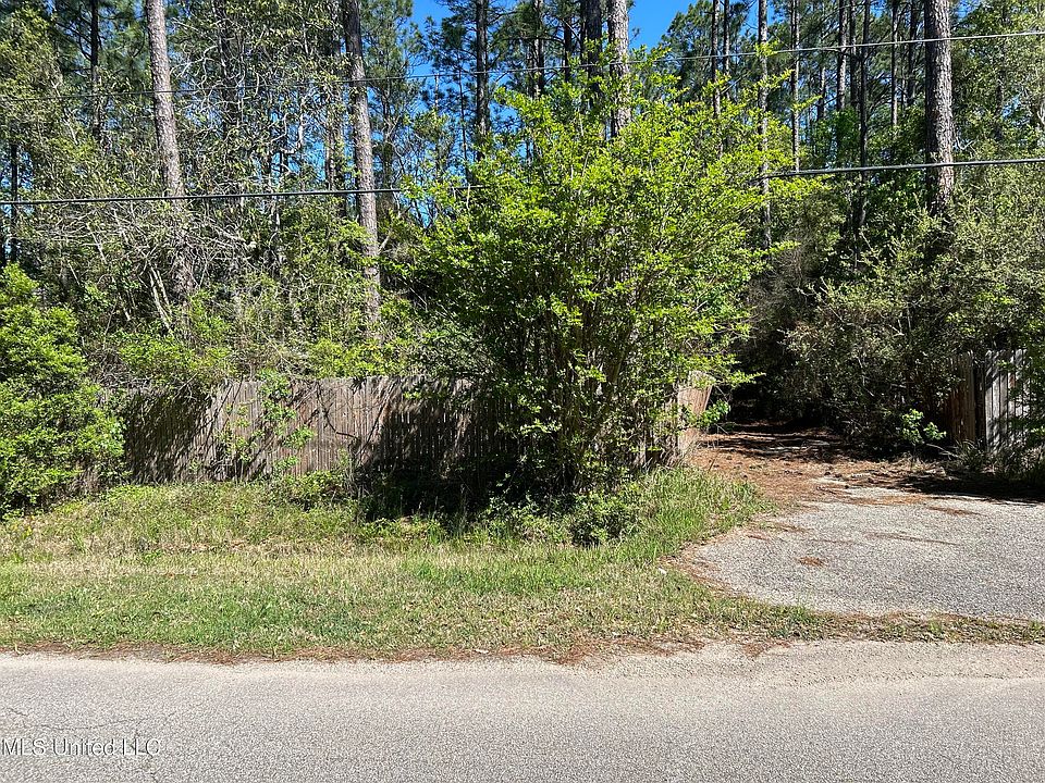 2nd image of 7350 Crazy Horse Dr
