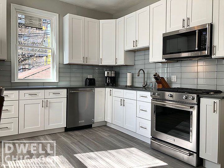 1st image of 3112 N Kenmore Ave #Ch