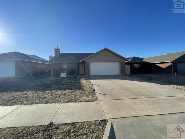 4416 SW Hickory Ln, Lawton, OK 73505