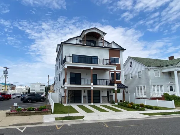 108 S Oxford Ave, Ventnor City, NJ 08406