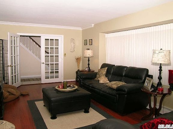 5th image of 21 Carol Ave