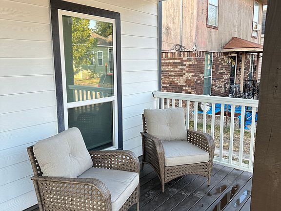 5th image of 2928 Avenue N 1/2