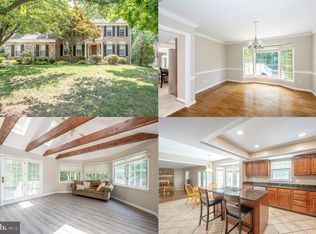 3655 Thomasson Crossing Dr, Triangle, VA 22172