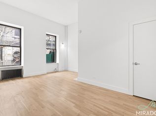 39 W 16th St APT 2F, New York, NY 10011
