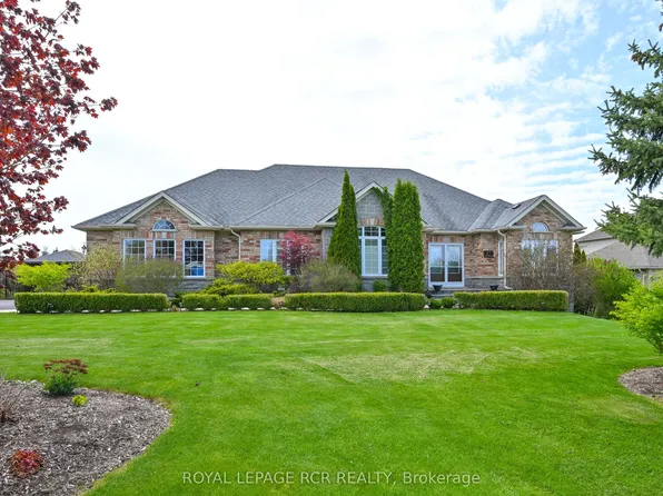 27 Island Lake Rd, Mono, ON L9W 5K3